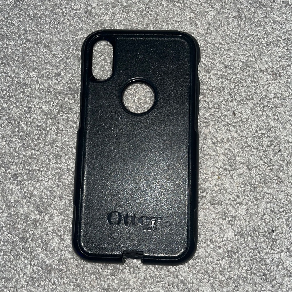 Iphone XR otter box case. color is black